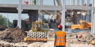 Denuncian falta de protocolo en obras de construcción