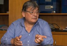 Estibadores paralizan el puerto arenero de Buenos Aires