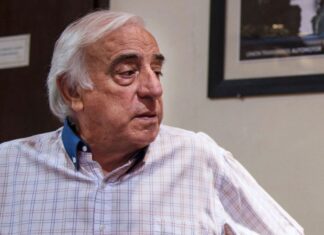 Aumento salarial del 30% para choferes de colectivos