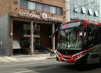 Córdoba: la UTA acordó un bono de $13.000