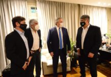El Presidente celebró el Día del Camionero y reivindicó el trabajo de Hugo Moyano