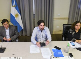 El Gobierno acordó con los gremios docentes una suba del 33,46% en el salario mínimo