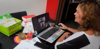El Ministerio de Educación extendió créditos a docentes para la compra de computadoras
