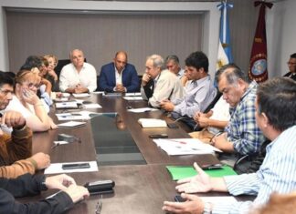 Salta: Docentes piden cerrar las paritarias 2020