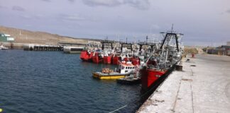 Trabajadores marineros acuerdan un incremento salarial entre 39% y 44,24%