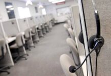 Empleada de call center falleció por Covid-19 tras ser presionada para volver al trabajo presencial