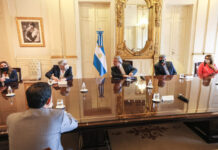 El Presidente se reunió con sindicatos y empresas del sector del transporte de cargas