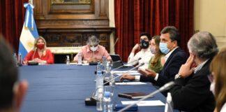 Massa se reunió con diputados sindicales y aseguró que “se incorporarán más beneficios al proyecto de Ganancias”