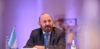 Récord: Formosa anunció un aumento del 42% para los estatales