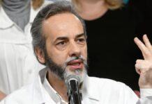 Eduardo López: “Mientras en la Provincia ya vacunaron a 130.000 docentes, en CABA vacunaron 130”