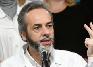 Eduardo López: “Mientras en la Provincia ya vacunaron a 130.000 docentes, en CABA vacunaron 130”