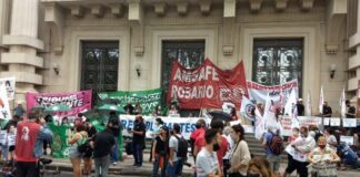 Santa Fe: el Gobierno provincial convocó a los docentes a una mesa de diálogo