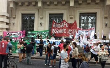 Santa Fe: el Gobierno provincial convocó a los docentes a una mesa de diálogo