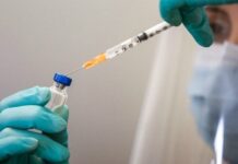 Médicos privados de CABA afirman que miles de profesionales aún no fueron vacunados contra el Covid-19