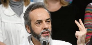 Eduardo López: “Sólo en el primer mes de presencialidad hubo 1.250 contagios”