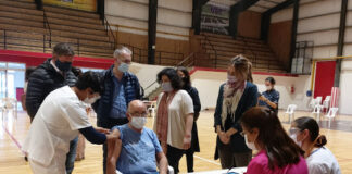 Carla Vizzotti supervisó la jornada de vacunación en el gremio de Sanidad