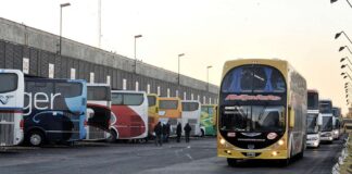 La UTA firmó un acuerdo salarial para los choferes de larga distancia