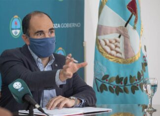 Mendoza: 30 mil docentes figuraban vacunados, pero no lo estaban