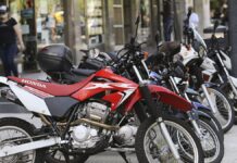 Otorgarán créditos para que los trabajadores de la UOCRA accedan a préstamos para comprar motos nacionales