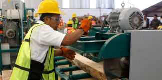 La industria pyme creció 47% anual en mayo y 11% respecto de abril
