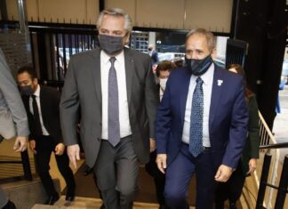 El Congreso bancario denunció a la banca privada por irregularidades
