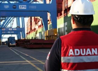 Trabajadores aduaneros harán paro mañana para exigir la urgente vacunación del personal