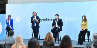 Santiago Cafiero: “Es moralmente inaceptable que haya pibas y pibes destinados a la explotación laboral”
