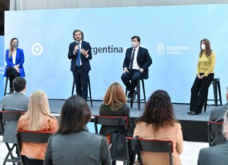 Santiago Cafiero: “Es moralmente inaceptable que haya pibas y pibes destinados a la explotación laboral”