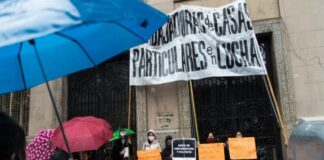 Trabajadores de casas particulares acordaron un incremento salarial del 42%