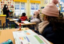 Docentes porteños: “Con bajas temperaturas es imposible sostener la continuidad pedagógica de forma presencial”