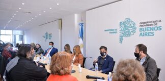 El Gobierno bonaerense ofreció un aumento salarial del 45,5% a docentes