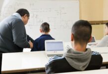 Paritarias: Trabajo homologó el acuerdo de Docentes Privados