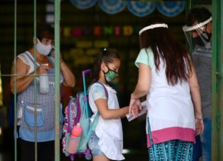 El Gobierno bonaerense evalúa que se dicten clases los sábados para recuperar contenidos
