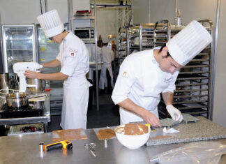 Paritarias: Pasteleros alcanzó un incremento salarial del 44%