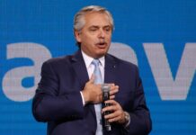 El Gobierno analiza otorgar un bono de $20 mil para empleados privados