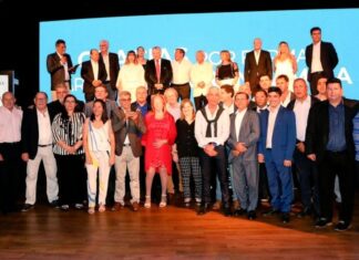 Barrionuevo asumió al frente de los gastronómicos a nivel nacional y echó a Camaño de la Obra Social