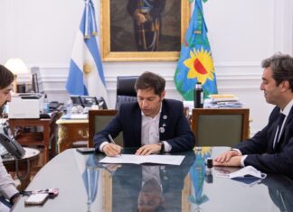Kicillof dará un bono de $20 mil para estatales y un nuevo aumento a la Policía