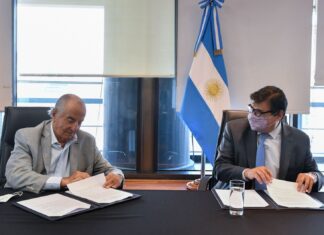 Trabajo y el gremio de Comercio promueven la reinserción laboral de los despedidos de Garbarino