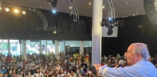 Comercio: Muerza por la fuerza intentó interrumpir la asamblea en parque norte