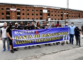 Protesta del Sindicato de Marítimos en el Buquebus