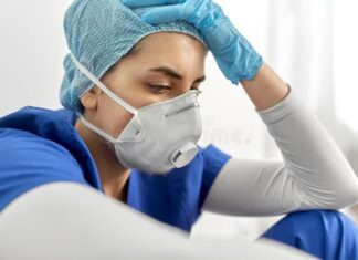 “Si mañana llegas a volver así vestida, no te subo más al colectivo”: la fuerte advertencia de un chofer a una profesional de la salud