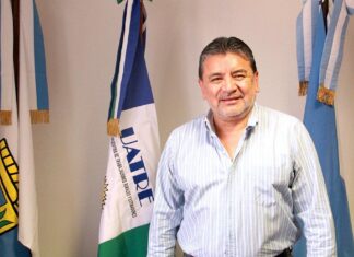 La UATRE le apunta a Moroni y moviliza al Ministerio