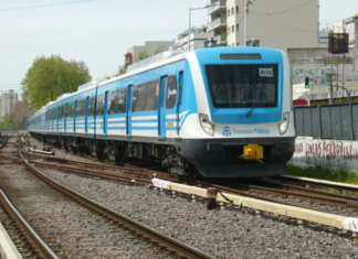 Por conflicto gremial el “Pollo” Sobrero va a paro en el tren Sarmiento