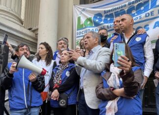 Palazzo ratificó el paro de los bancarios “No queremos cobrar en siete cuotas”