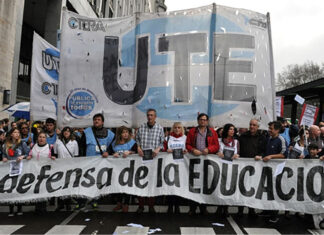 El Gobierno de la Ciudad intenta vender terrenos donde funcionan escuelas públicas