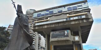 La feroz interna de ATE Capital se traslado a la Biblioteca Nacional