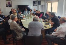 Paritaria: pedido fuerte de la UOM con bono incluido