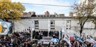 Gremio de SIPREBA se movilizó por los despidos de trabajadores de Clarín