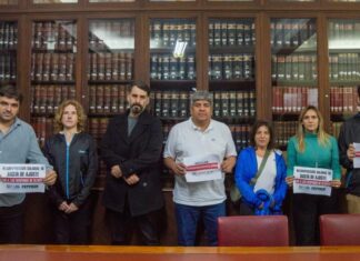 Pablo Moyano se solidariza con los despedidos de Clarín y se pone a disposición para acciones conjuntas