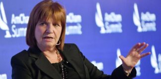 Patricia Bullrich le responde a la CGT: “Me atacan porque se les acaban sus privilegios”